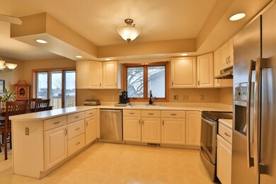 632 N Oriole Ave, Griffith, IN 46319 - photo 7