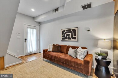 239 S Duncan St, Baltimore, MD 21231 - photo 6