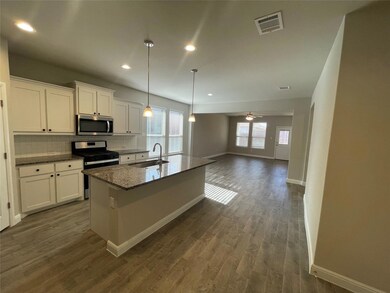 2340 Waggoner Ranch Dr, Weatherford, TX 76087 - photo 5