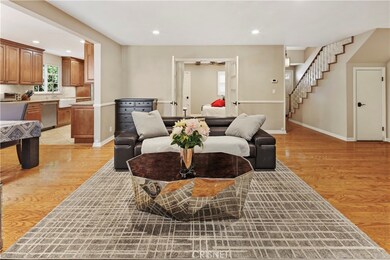 22057 Alizondo Dr, Woodland Hills, CA 91364 - photo 6