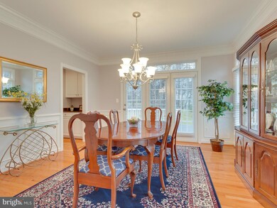 6324 Wilmington Dr, Burke, VA 22015 - photo 6