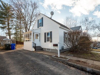 519 Shasta St, Manchester, NH 03103 - photo 3