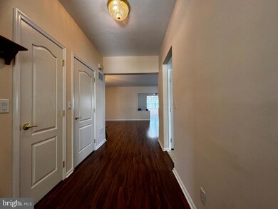 35 Mayfaire Cir, Westampton, NJ 08060 - photo 4