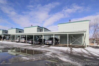 Carport with plug-in!
