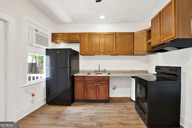 705 E 32nd St, Savannah, GA 31401 - photo 7