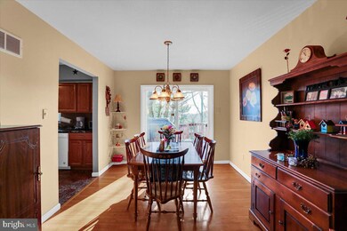 209 Laurel Ave, Reading, PA 19606 - photo 6