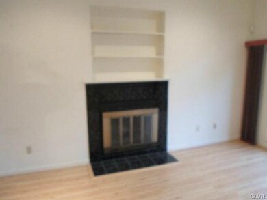 1891 Van Buren Dr, Whitehall, PA 18052 - photo 4