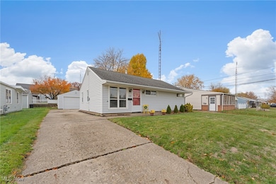 1159 Hawthorne Ave SW, Canton, OH 44710 - photo 3