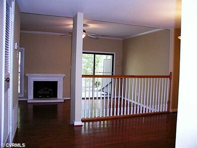 Dining Room - As you move down the tiled foyer, yo