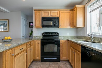 49 Memory Ln unit 5, South Portland, ME 04106 - photo 5
