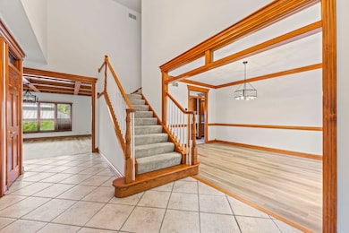 552 Waters Edge Dr, South Elgin, IL 60177 - photo 4