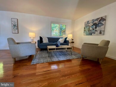 7908 Carissa Ln, Laurel, MD 20707 - photo 5