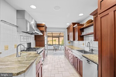 1908 Windmill Ln, Alexandria, VA 22307 - photo 3