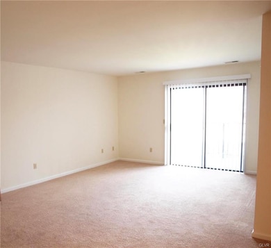 930 Cold Spring Rd unit 7, Allentown, PA 18103 - photo 3