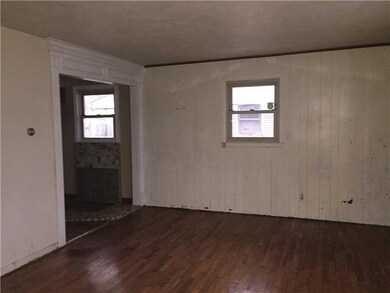 2717 S Madison Ave, Anderson, IN 46016 - photo 3