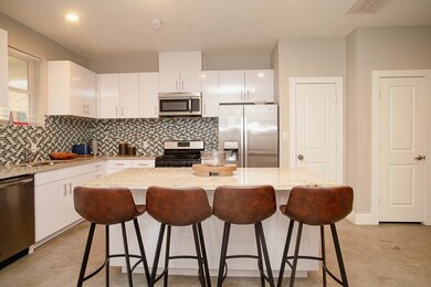 Breakfast/Bar