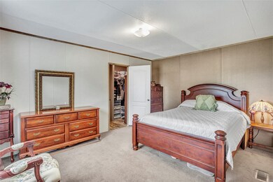 4914 Graves Rd, Alvin, TX 77511 - photo 7