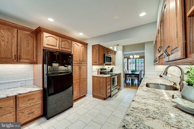 2955 Cashel Ln, Vienna, VA 22181 - photo 6