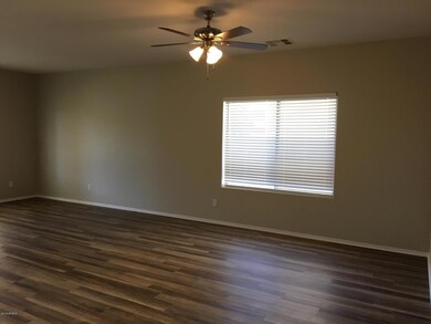 P1676915-Formal Dining Area-31526