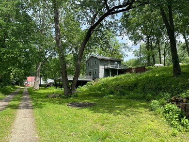 1633 W Jefferson St, Covington, IN 47932 - photo 4