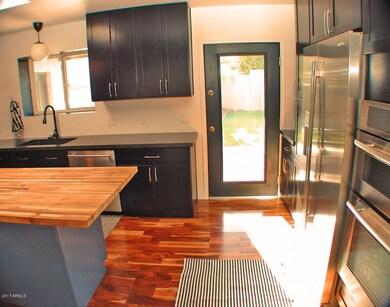 9816 N 24th Place, Phoenix, AZ 85028 - photo 3