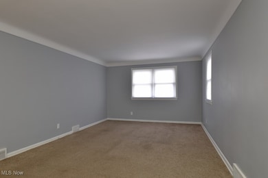 4666 E 86th St unit UP, Garfield Heights, OH 44125 - photo 3