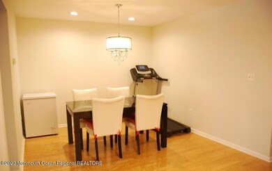 5 Beacon Ct, Holmdel, NJ 07733 - photo 4