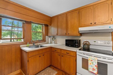 299 Appleton St, Arlington, MA 02476 - photo 6