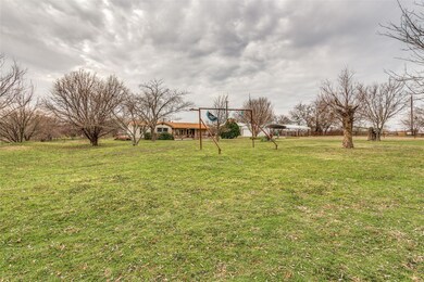 1716 County Road 3519, Paradise, TX 76073 - photo 2