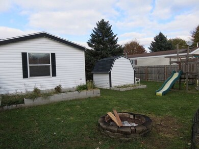 721 Maple View Dr, Waupun, WI 53963 - photo 3