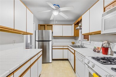 9004 Mapleton Rd, Henrico, VA 23229 - photo 7