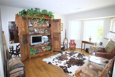 427 Wycliffe Dr, Houston, TX 77079 - photo 7