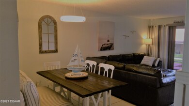 06 dining area