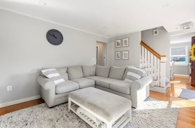 85 Como Rd, Hyde Park, MA 02136 - photo 4