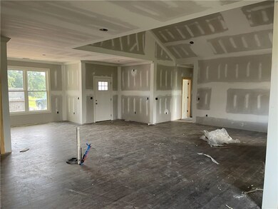 1611 Banchory Cir, Walhalla, SC 29691 - photo 4