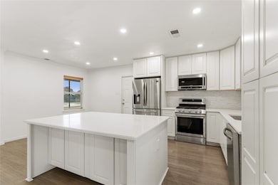 636 Dumont Dr, Richardson, TX 75080 - photo 2