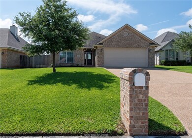136 Walcourt Loop