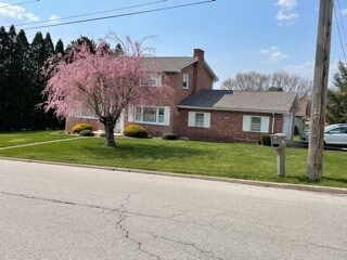 1012 Cedar St, Latrobe, PA 15650 - photo 3