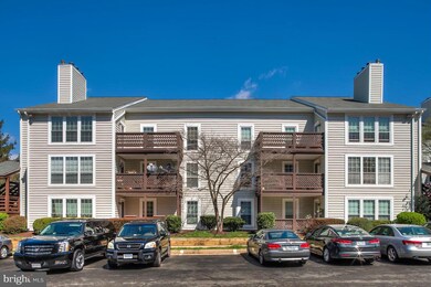 10028 Oakton Terrace Rd unit A, Oakton, VA 22124 - photo 2