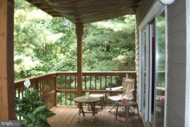 9523 Hickory Limb, Columbia, MD 21045 - photo 2