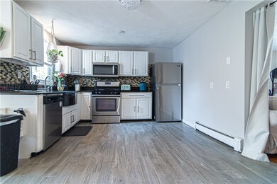 46 Middle St, Riverside, RI 02915 - photo 2