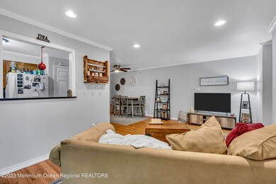 5 Ginger Ct unit 8, Eatontown, NJ 07724 - photo 3