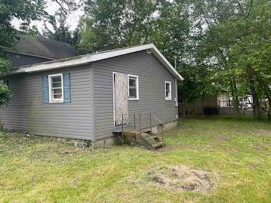 411 W Franklin St, Delphi, IN 46923 - photo 5