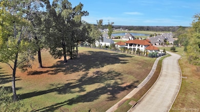 439 Overbrook Ct, Shreveport, LA 71106 - photo 2