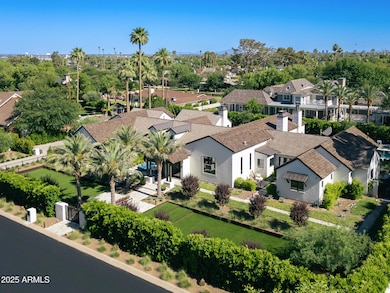 6235 E Montecito Ave, Scottsdale, AZ 85251 - photo 2