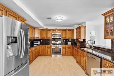 45 Broadway, Jersey City, NJ 07306 - photo 7