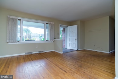 8 Snyder Ave, Cherry Hill, NJ 08002 - photo 6