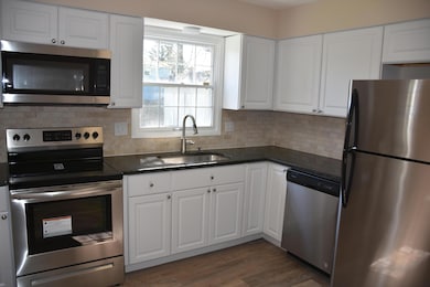 6420 Peardale Rd E, Columbus, OH 43229 - photo 5