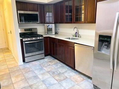 181A Lamped Loop unit 44, Staten Island, NY 10314 - photo 6