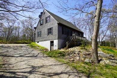 102 Pondview Dr, Oak Bluffs, MA 02557 - photo 7